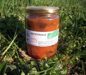 Bocal de ratatouille - 660 ML. 4 euros.