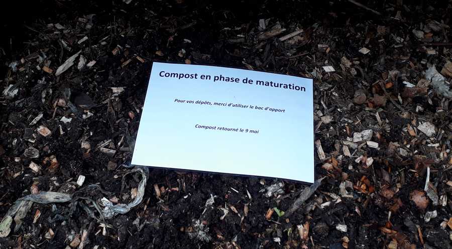 AIDEN - mission duchère - retournement composteur Foyer 3